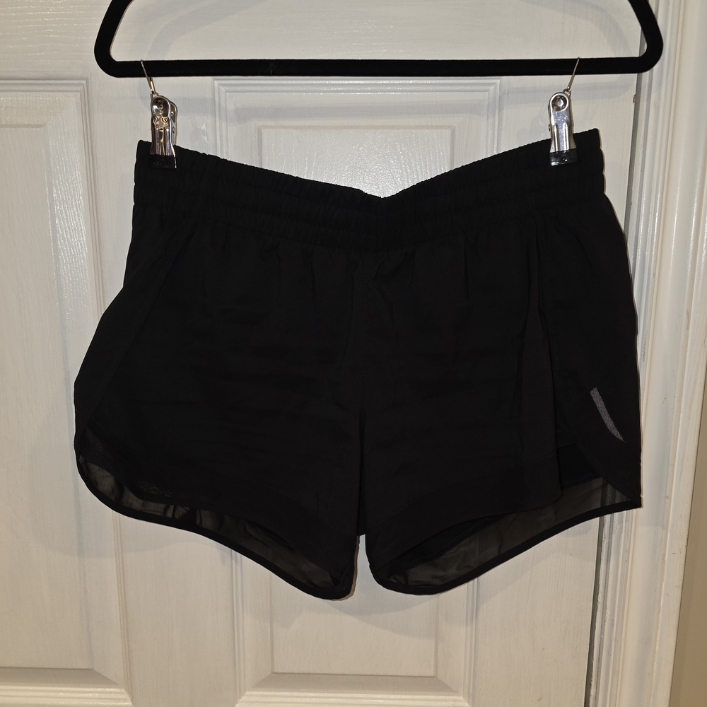 Athleta Black Mesh Racer Run Shorts 4"